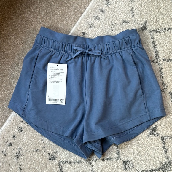 LULULEMON Inner Glow High-Rise Short 3"  In Oasis Blue. Sold out online! - Picture 5 of 10